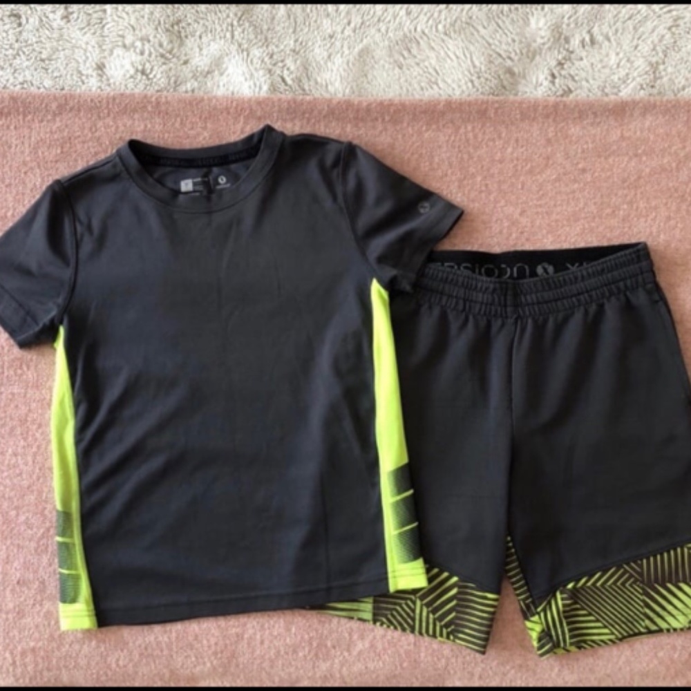 Xersion Boys Athletic Set Size 6 - 7
